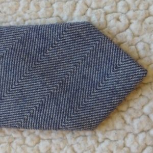 The Tie Bar Blue Herringbone Cotton Tie